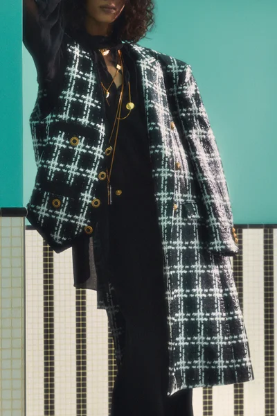 Look 12